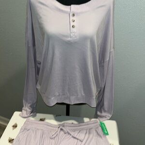 Honeydew comfortable extra large pajama set long sleeve top, drawstring shorts,